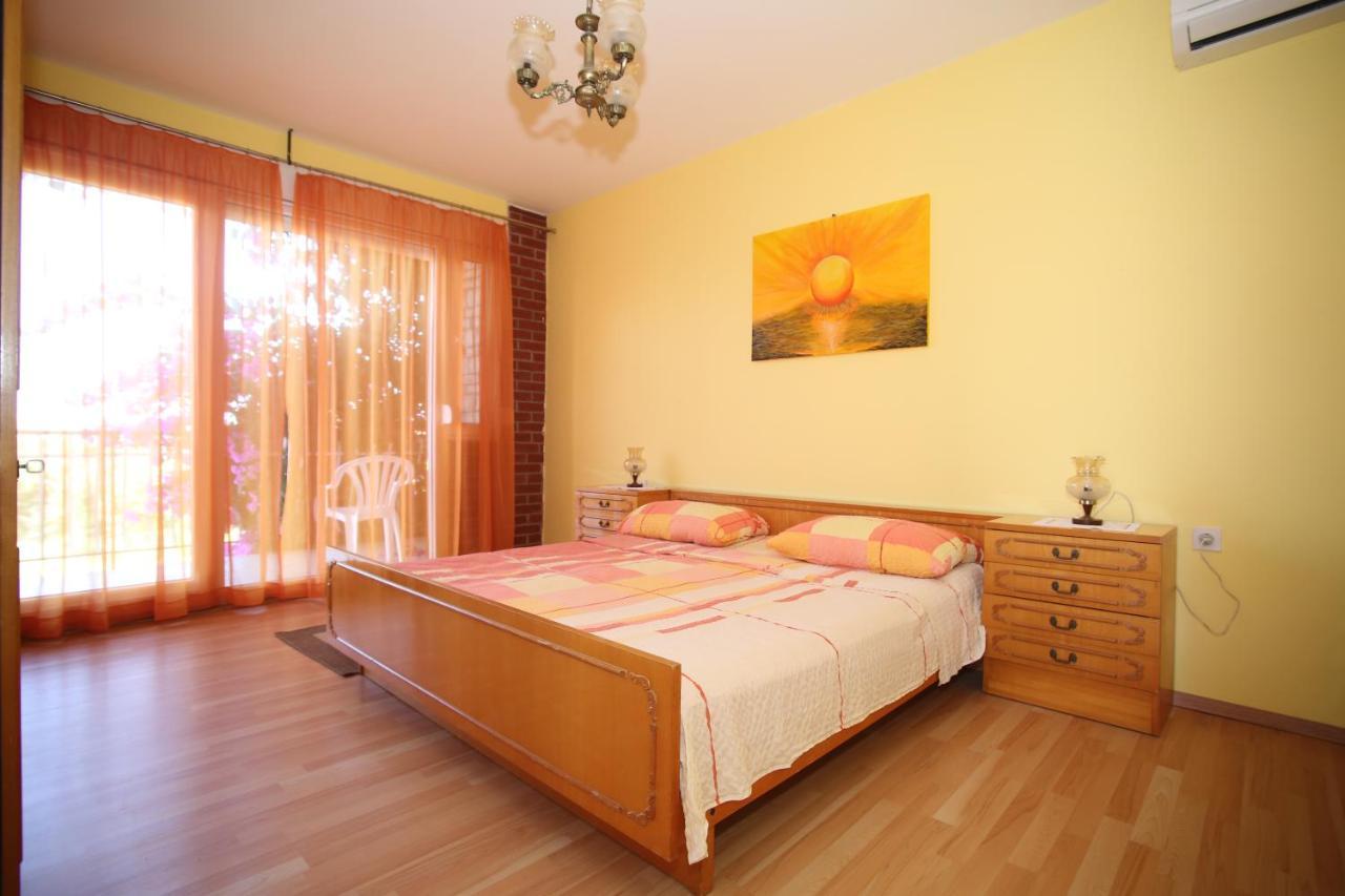 Apartment Michelle بيبينيا المظهر الخارجي الصورة
